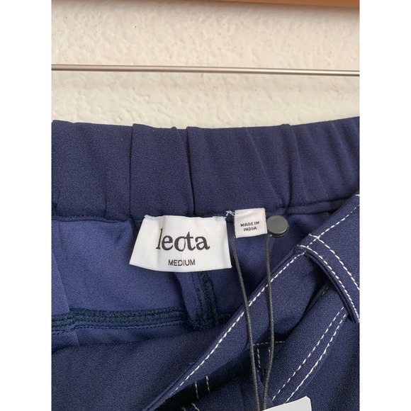 Leota Aubrey Pants Navy Blue Wide Leg Cropped Tie Waist Belted M NWT‎ - Picture 6 of 9